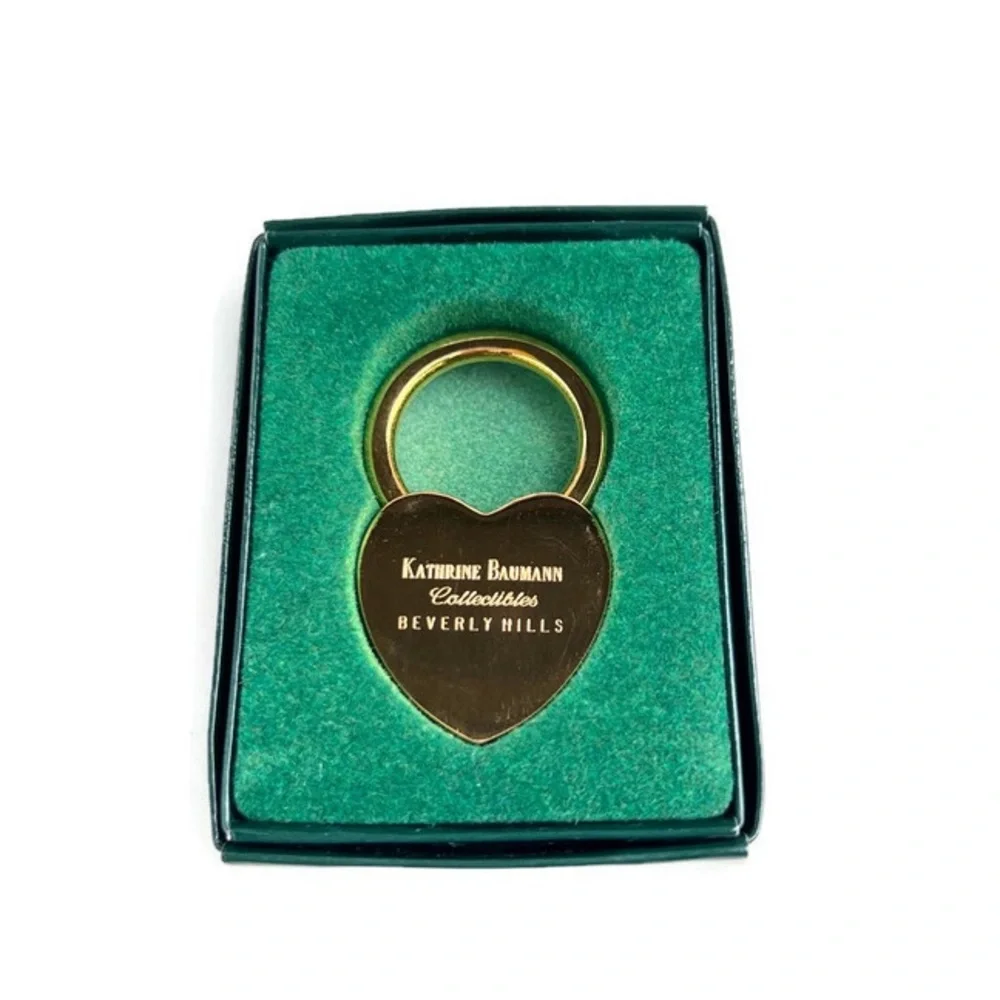 ✨Designer ✨Kathrine Baumann Beverly Hills Crystal keychain key ring